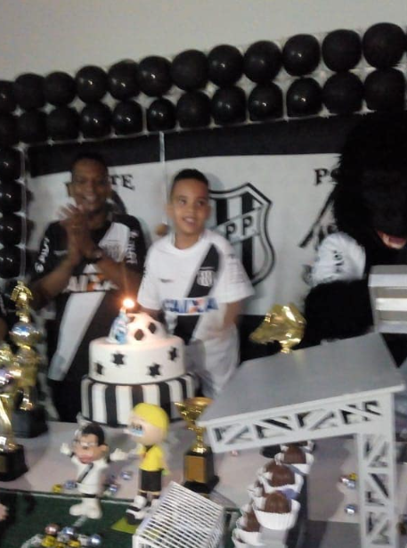 Comemore o titulo de campeão do seu filho.